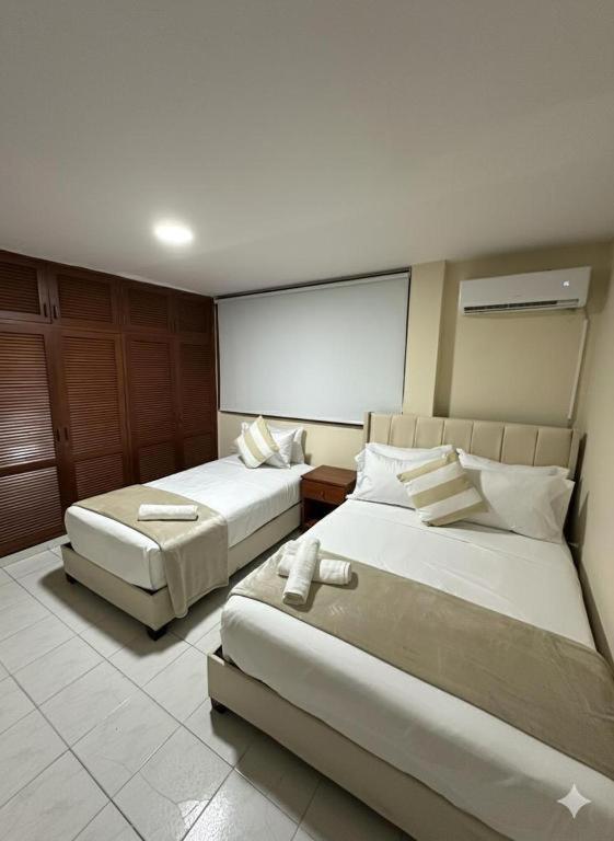 Hotel Ladymar *